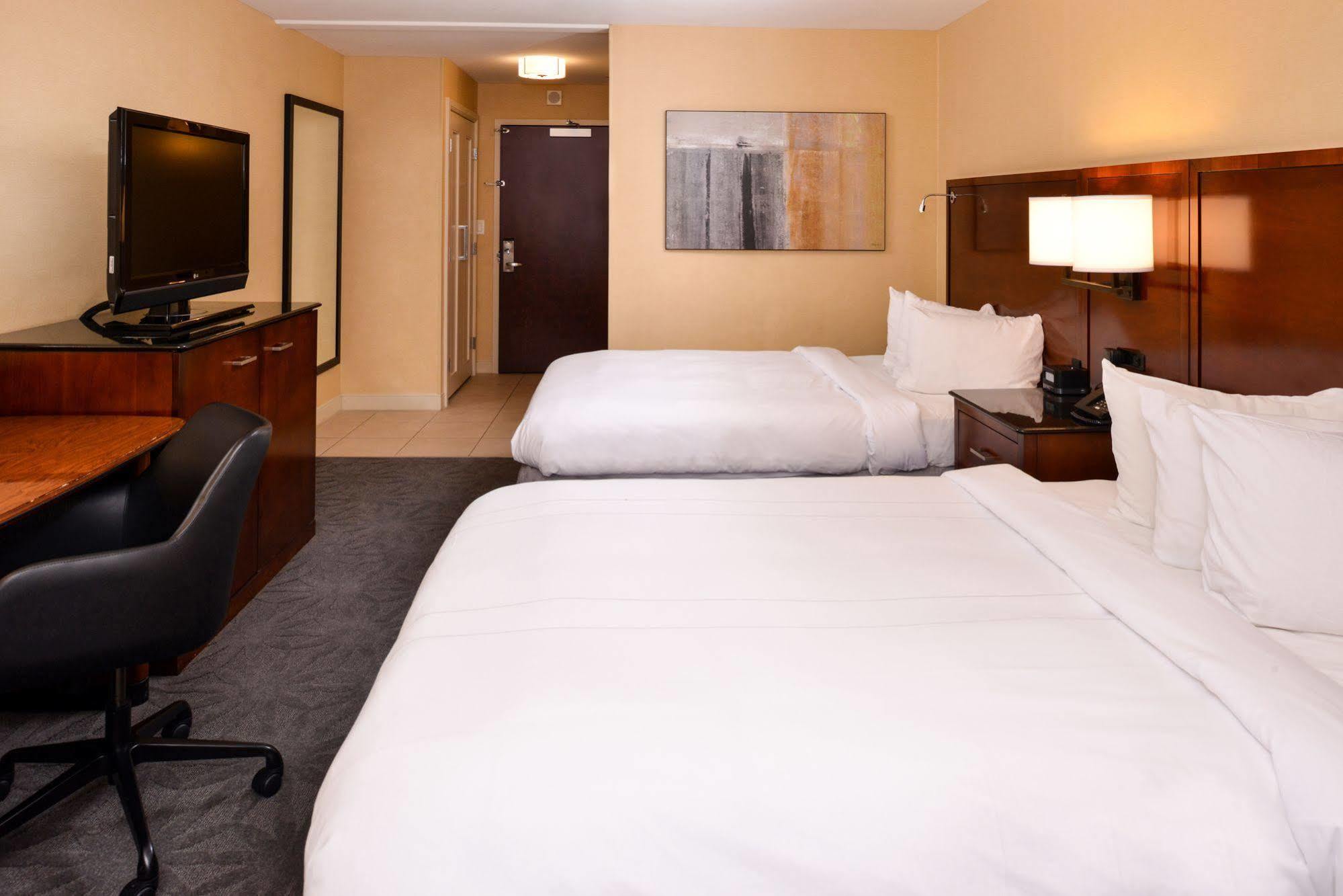 Buffalo Marriott Niagara Amherst Ngoại thất bức ảnh